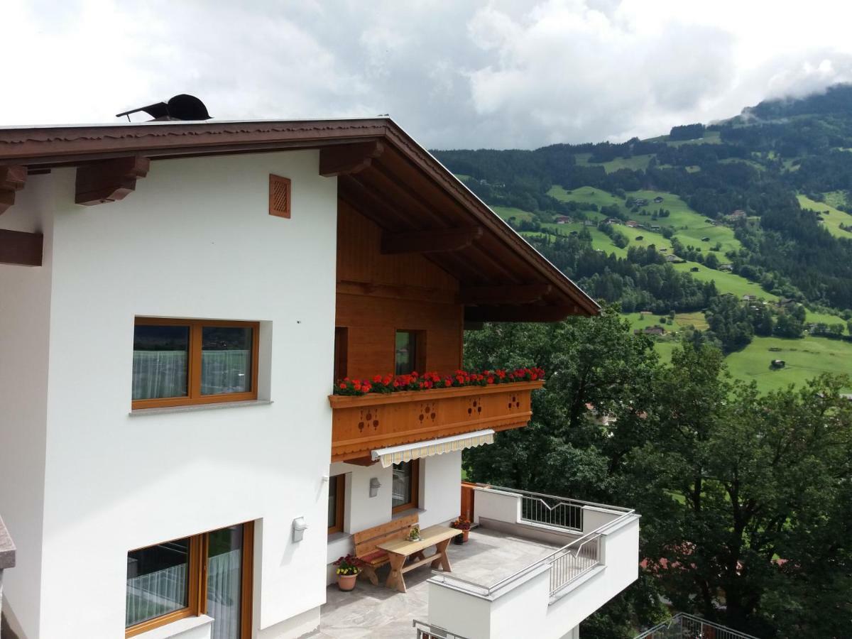 Ferienwohnung Hippach - Monika Sporer Екстер'єр фото